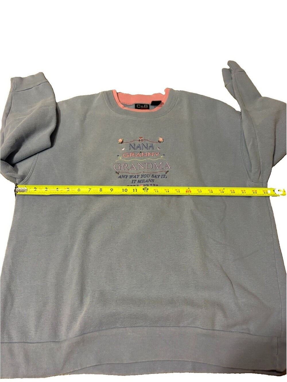 Vintage C&B Sport by Croft & Barrow "Nana Granny Grandma" Embroidered Sweatshirt - Picture 5 of 6